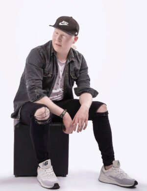 Adrian - Imagen 2